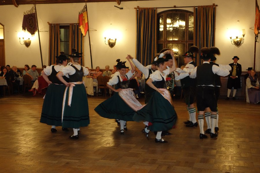 Trachtenverein im HB 16